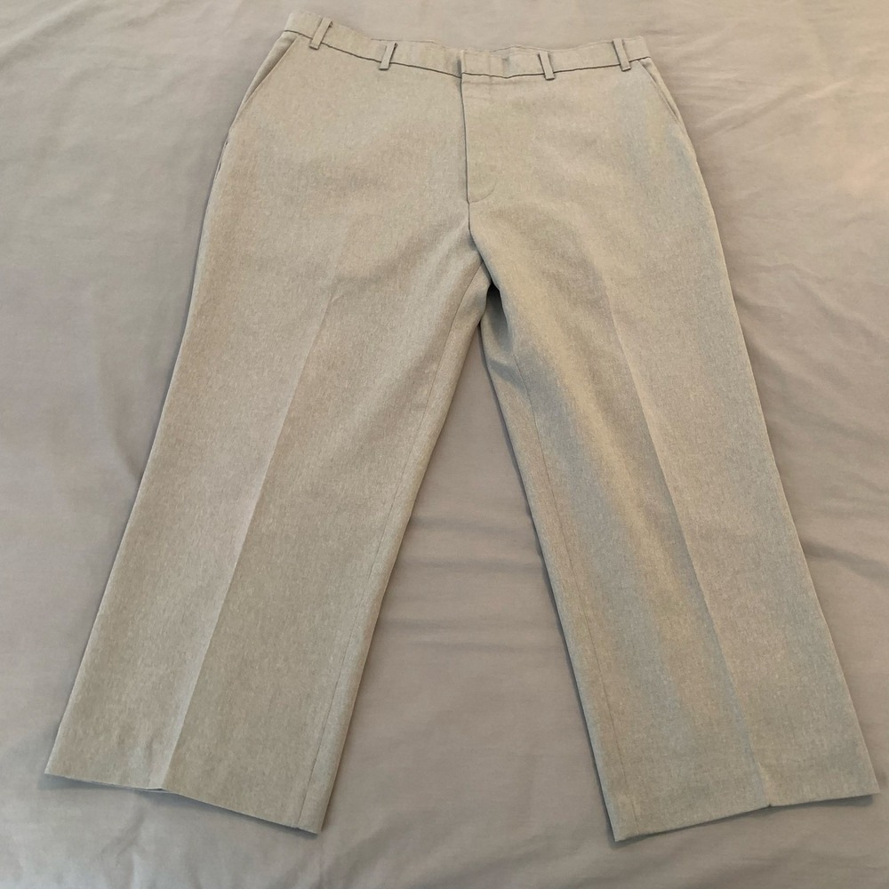 Vintage Levi's Action Slacks Pants Mens 36x24 Gray Polyester Dress USA Classic